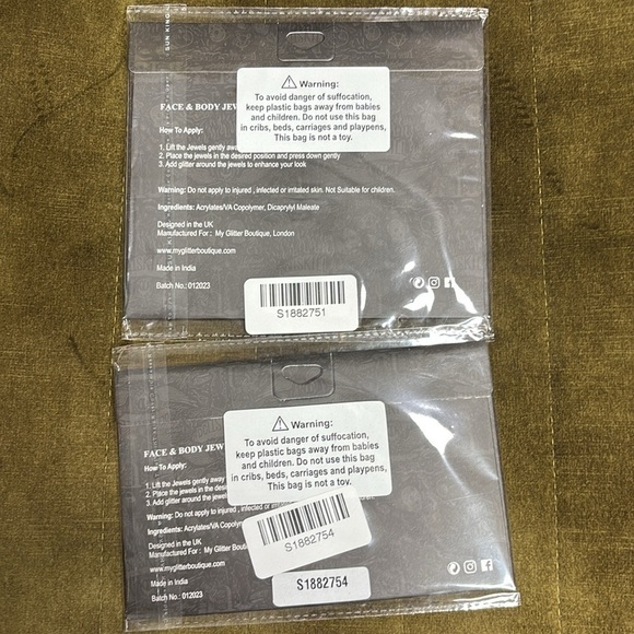 Dolls Kill Face and Body Gems Bundle - Picture 9 of 9